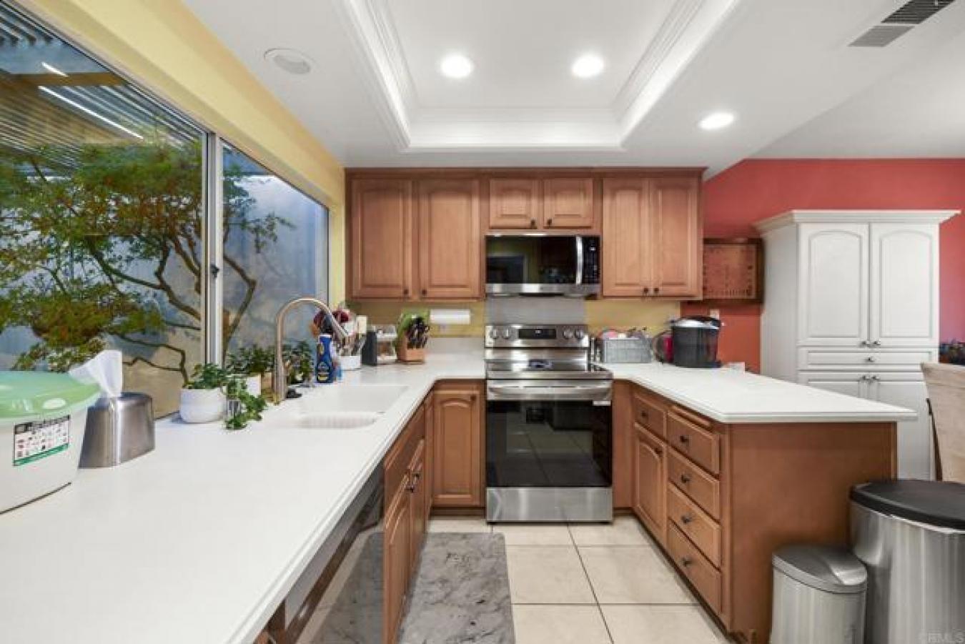 Oceanside, San Diego, 92056, United States, 2 Bedrooms Bedrooms, ,2 BathroomsBathrooms,Residential,For Sale,2011015