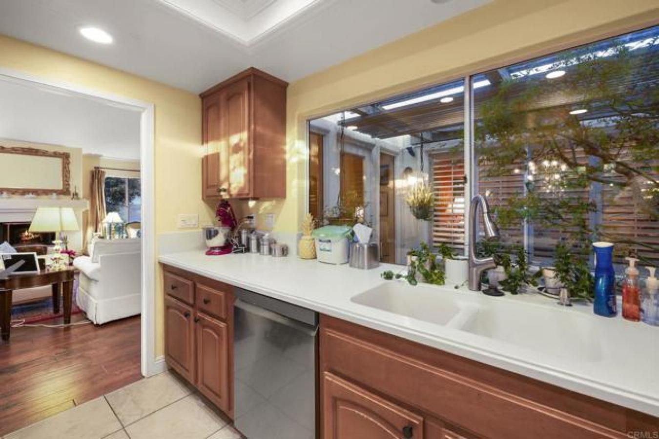 Oceanside, San Diego, 92056, United States, 2 Bedrooms Bedrooms, ,2 BathroomsBathrooms,Residential,For Sale,2011015