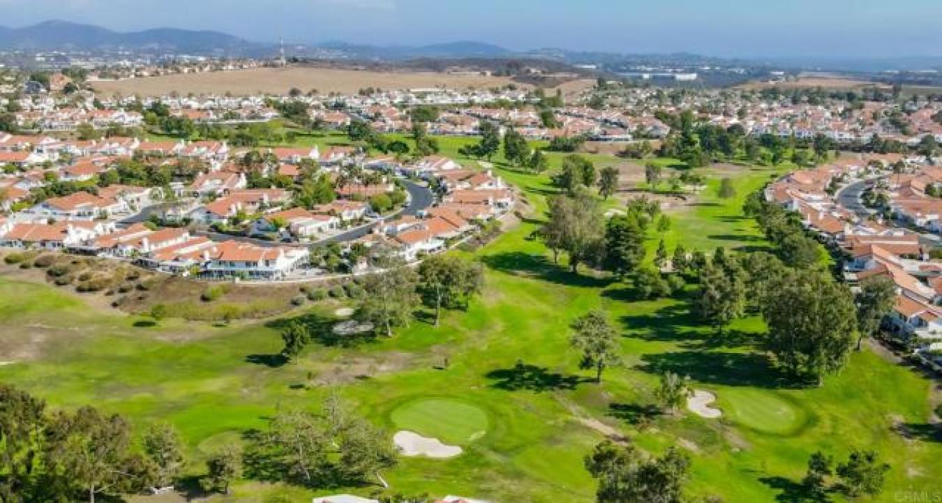 Oceanside, San Diego, 92056, United States, 2 Bedrooms Bedrooms, ,2 BathroomsBathrooms,Residential,For Sale,2011015