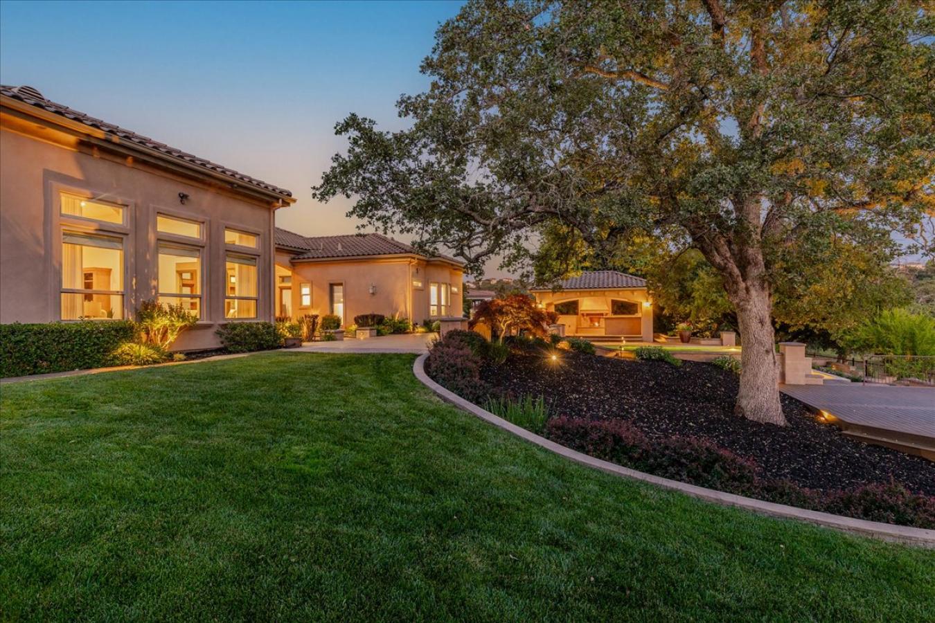 Lincoln, Placer, 95648, United States, 5 Bedrooms Bedrooms, ,5 BathroomsBathrooms,Residential,For Sale,2011013