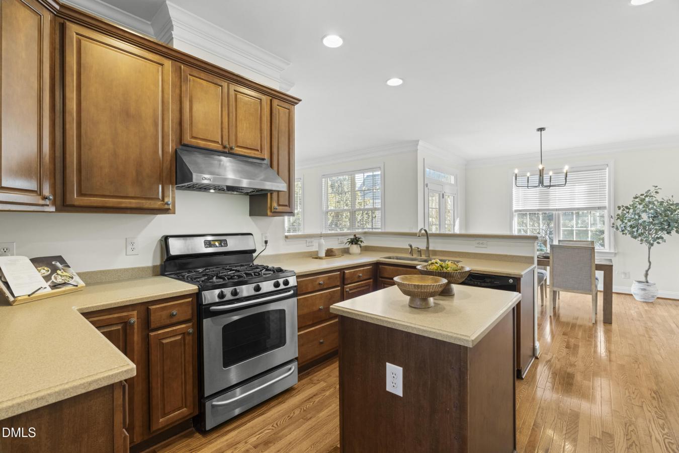 Morrisville, Wake, 27560, United States, 5 Bedrooms Bedrooms, ,3 BathroomsBathrooms,Residential,For Sale,2011387