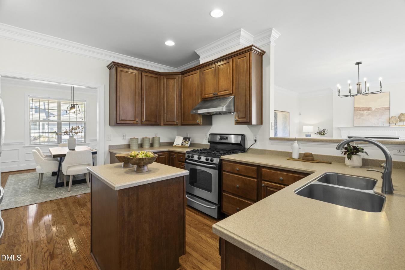 Morrisville, Wake, 27560, United States, 5 Bedrooms Bedrooms, ,3 BathroomsBathrooms,Residential,For Sale,2011387