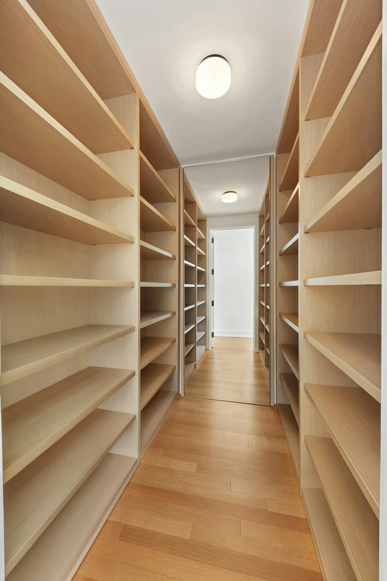 New York, New York, 10022, United States, 3 Bedrooms Bedrooms, ,3 BathroomsBathrooms,Residential,For Sale,2011173