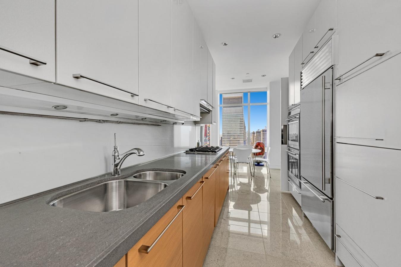 New York, New York, 10022, United States, 3 Bedrooms Bedrooms, ,3 BathroomsBathrooms,Residential,For Sale,2011173