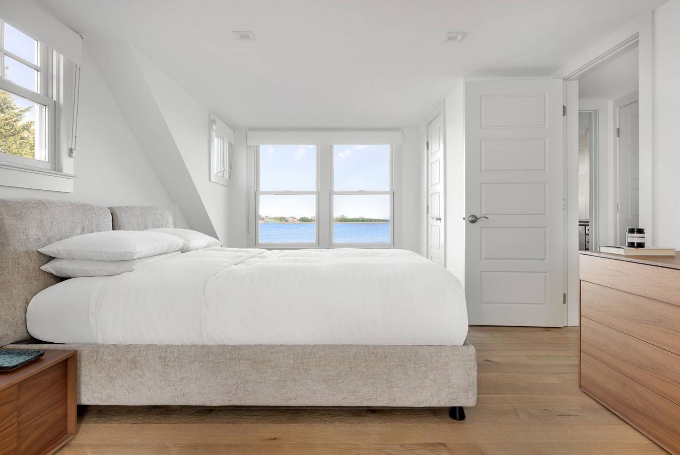 Sag Harbor, New York, 11963, United States, 4 Bedrooms Bedrooms, ,3 BathroomsBathrooms,Residential,For Sale,2011172