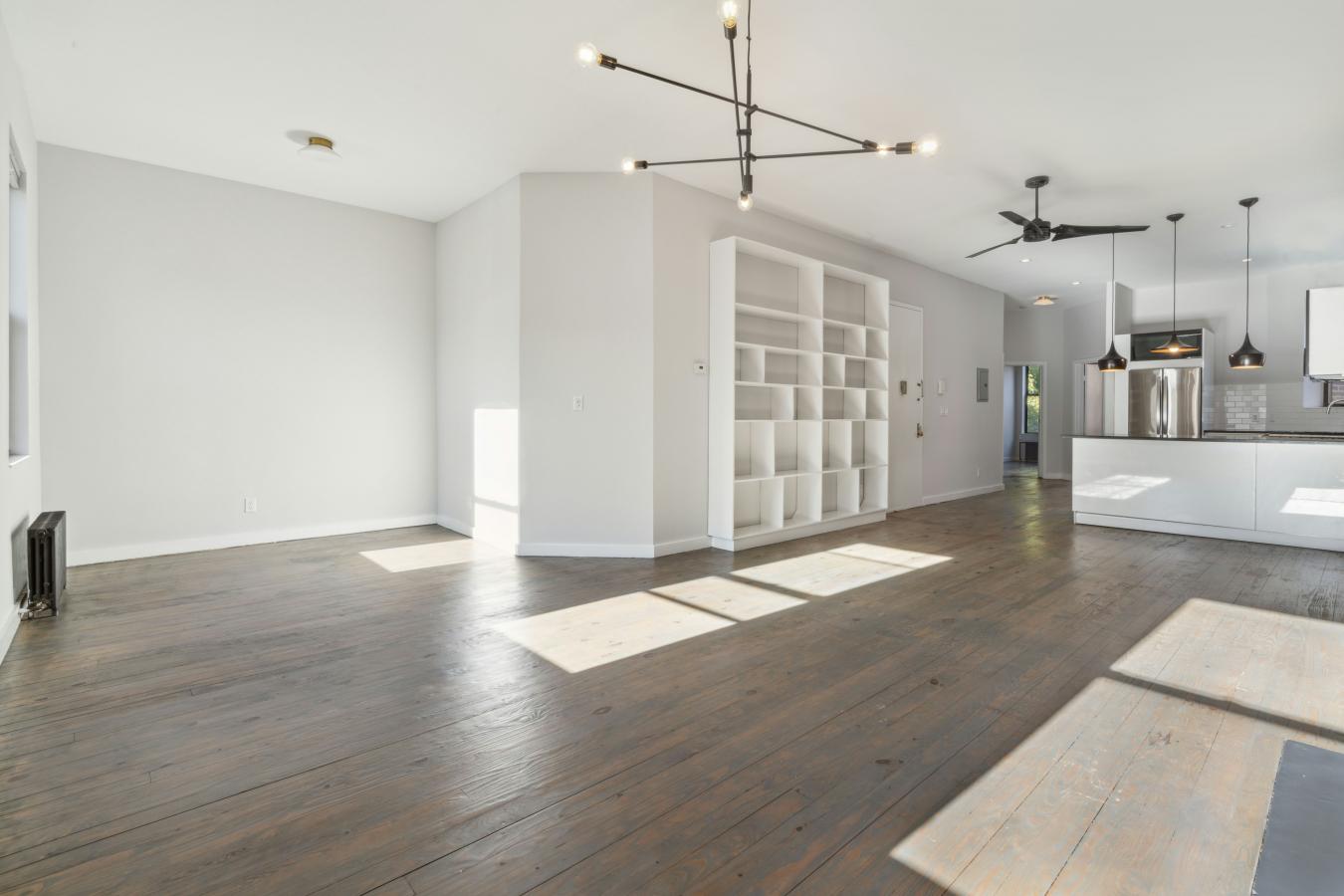 Central Harlem, New York, 10035, United States, 8 Bedrooms Bedrooms, ,4 BathroomsBathrooms,Residential,For Sale,2011169