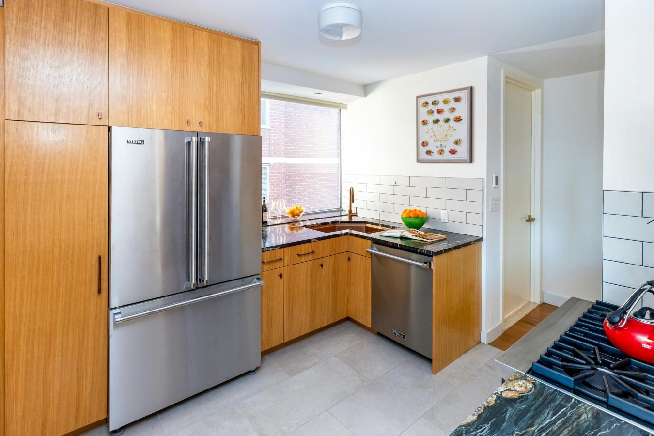 New York, New York, 10023, United States, 2 Bedrooms Bedrooms, ,2 BathroomsBathrooms,Residential,For Sale,2011167