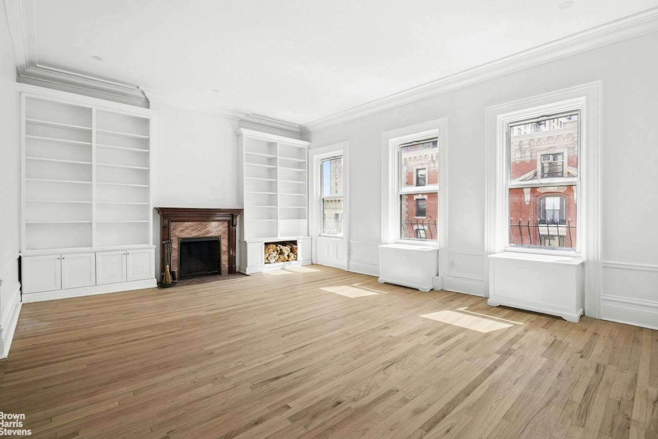New York, New York, 10128, United States, 3 Bedrooms Bedrooms, ,2 BathroomsBathrooms,Residential,For Sale,2011166