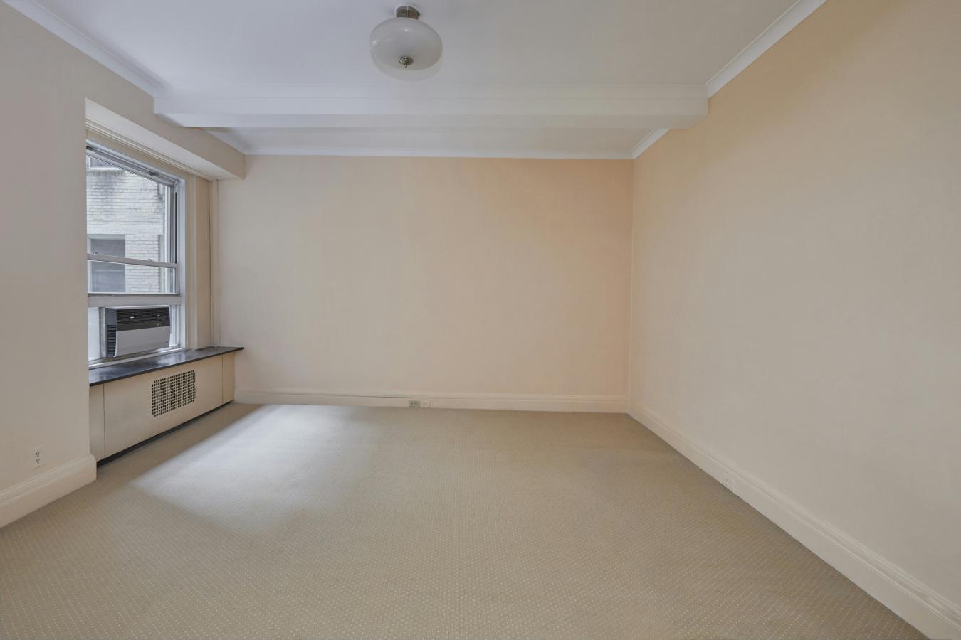 New York, New York, 10024, United States, 2 Bedrooms Bedrooms, ,3 BathroomsBathrooms,Residential,For Sale,2011165