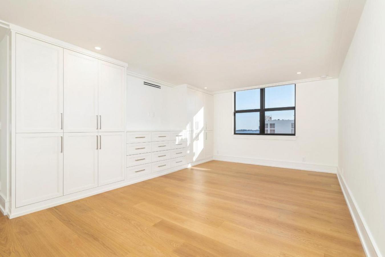 West Palm Beach, Florida, 33405, United States, 3 Bedrooms Bedrooms, ,2 BathroomsBathrooms,Residential,For Sale,2011159