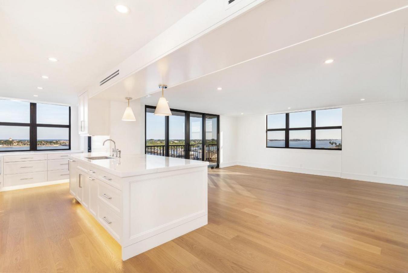 West Palm Beach, Florida, 33405, United States, 3 Bedrooms Bedrooms, ,2 BathroomsBathrooms,Residential,For Sale,2011159