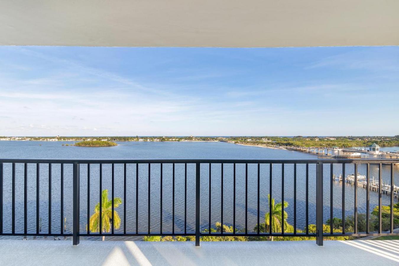 West Palm Beach, Florida, 33405, United States, 3 Bedrooms Bedrooms, ,2 BathroomsBathrooms,Residential,For Sale,2011159