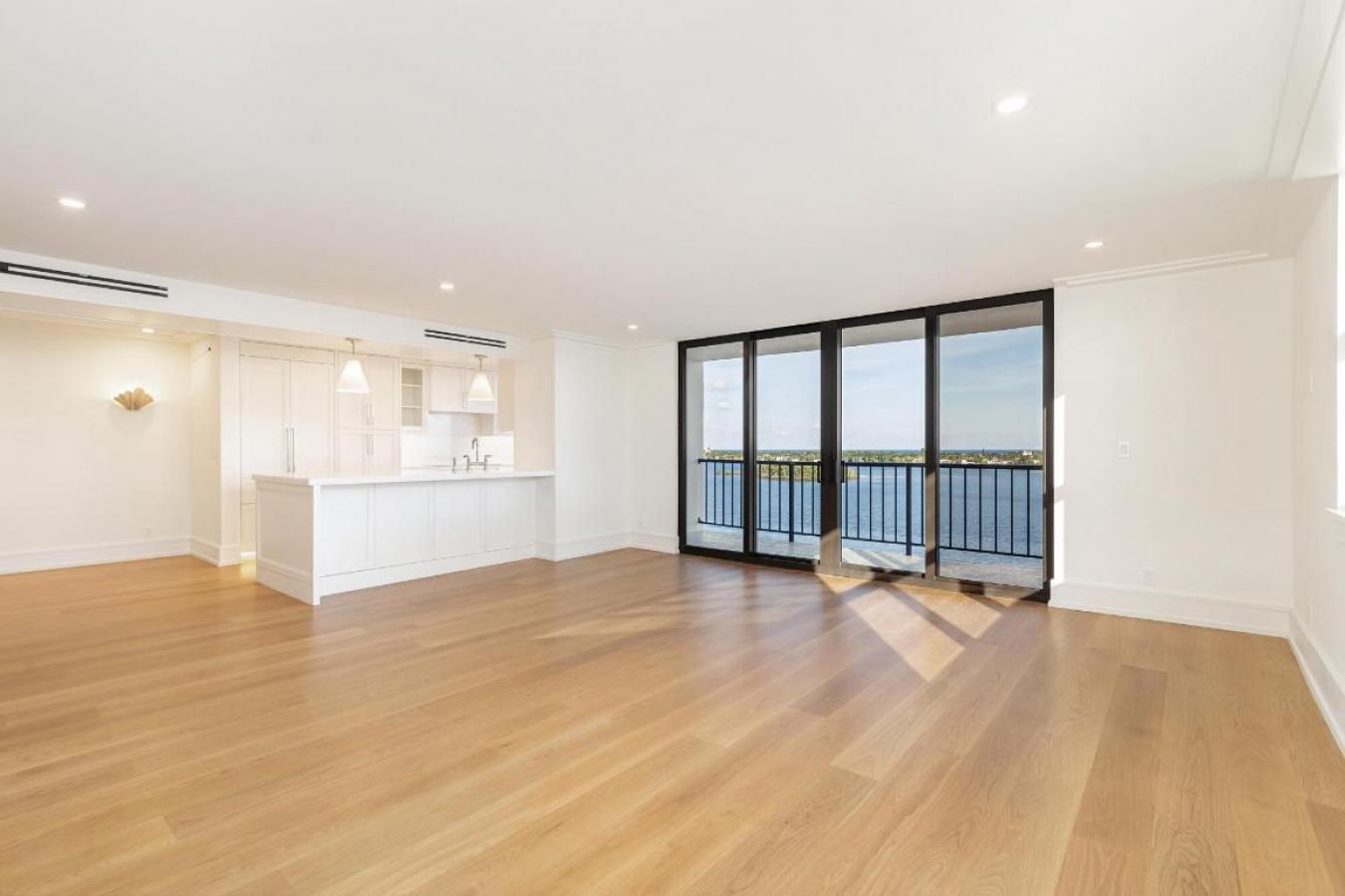 West Palm Beach, Florida, 33405, United States, 3 Bedrooms Bedrooms, ,2 BathroomsBathrooms,Residential,For Sale,2011159