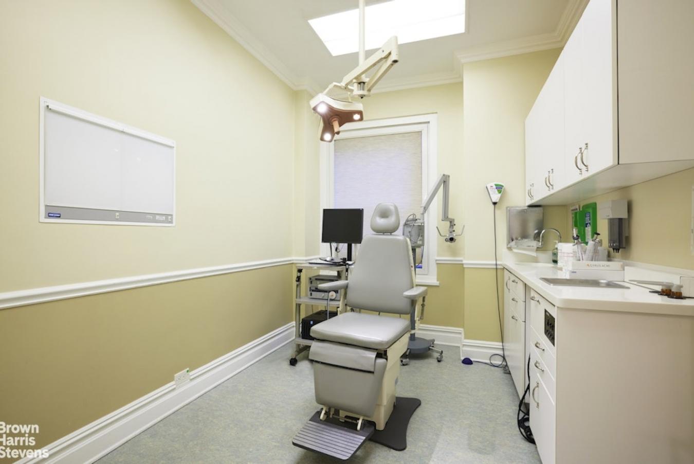 New York, New York, 10021, United States, ,2 BathroomsBathrooms,Residential,For Sale,2011156