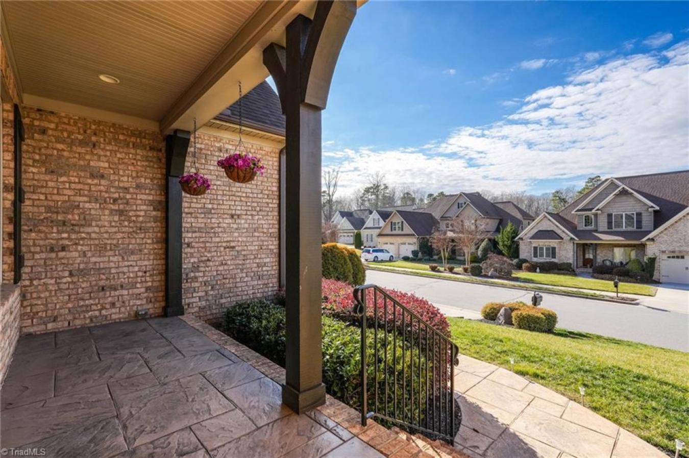 Greensboro, Guilford, 27410, United States, 5 Bedrooms Bedrooms, ,4 BathroomsBathrooms,Residential,For Sale,2011382