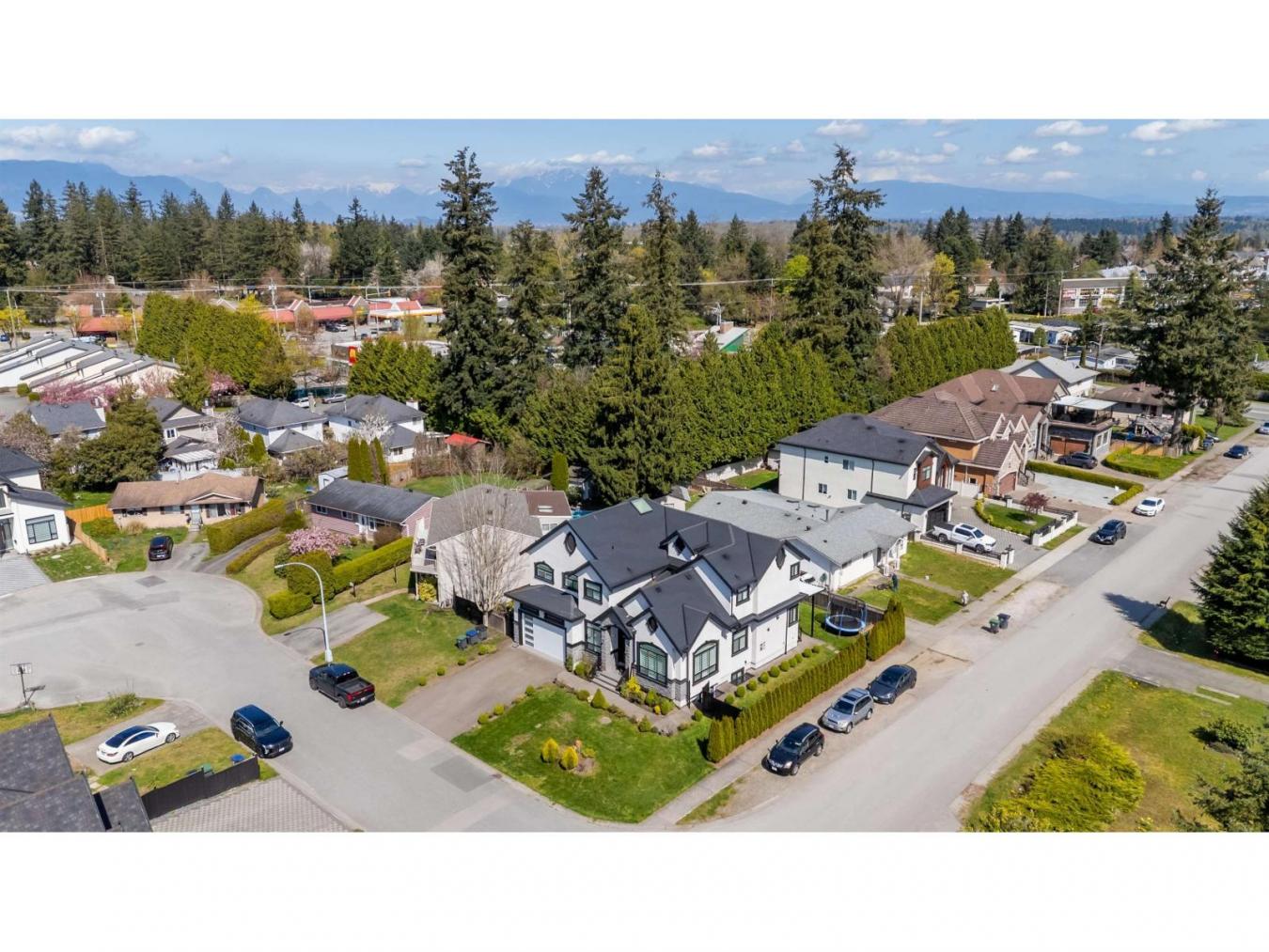 Surrey, BC, V3S4Y6, Canada, 8 Bedrooms Bedrooms, ,8 BathroomsBathrooms,Residential,For Sale,2011381