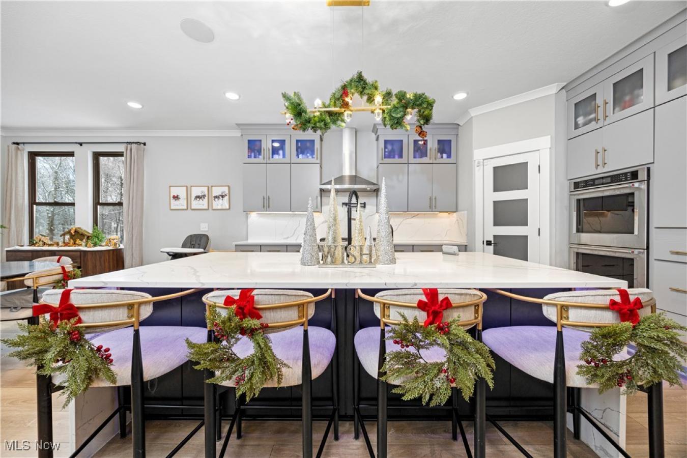 Medina, Medina, 44256, United States, 6 Bedrooms Bedrooms, ,4 BathroomsBathrooms,Residential,For Sale,2011810