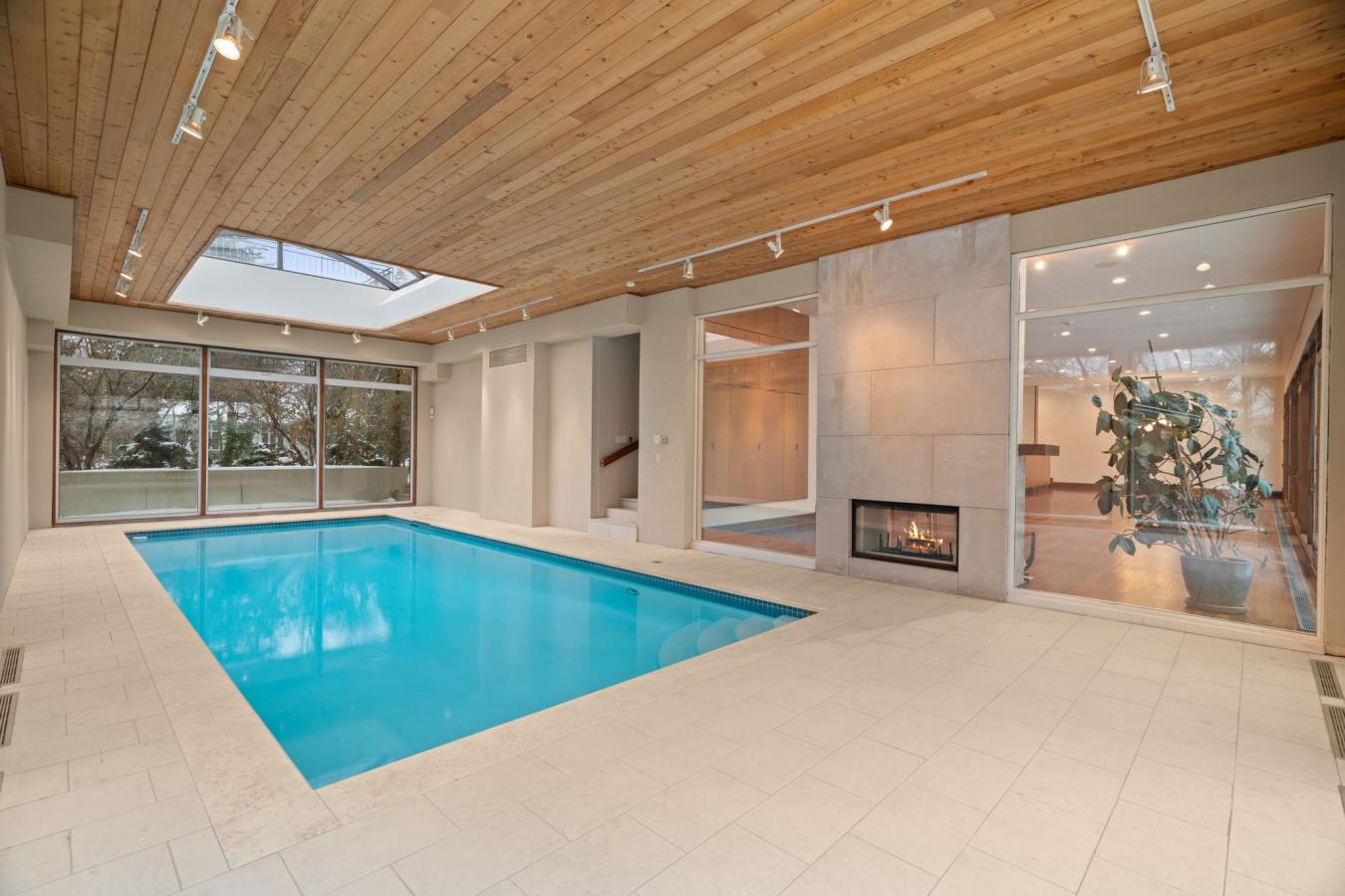 Markham, ON, L3T 3A7, Canada, 4 Bedrooms Bedrooms, ,8 BathroomsBathrooms,Residential,For Sale,2011378