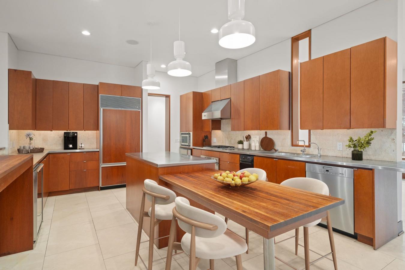 Markham, ON, L3T 3A7, Canada, 4 Bedrooms Bedrooms, ,8 BathroomsBathrooms,Residential,For Sale,2011378