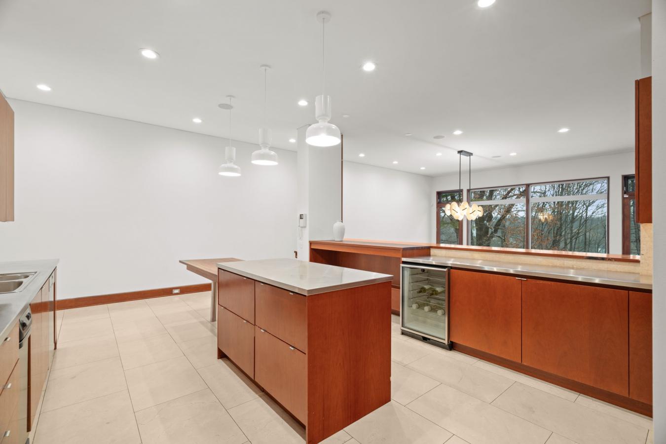 Markham, ON, L3T 3A7, Canada, 4 Bedrooms Bedrooms, ,8 BathroomsBathrooms,Residential,For Sale,2011378