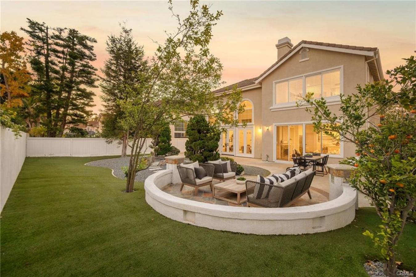 Irvine, Orange, 92612, United States, 5 Bedrooms Bedrooms, ,3 BathroomsBathrooms,Residential,For Sale,2011808