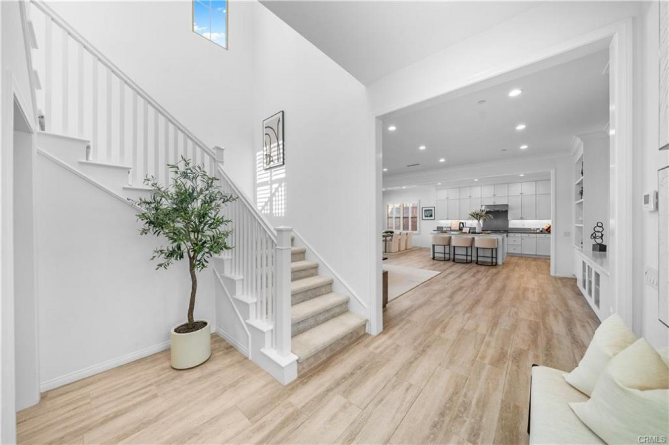 Irvine, Orange, 92620, United States, 4 Bedrooms Bedrooms, ,3 BathroomsBathrooms,Residential,For Sale,2011804