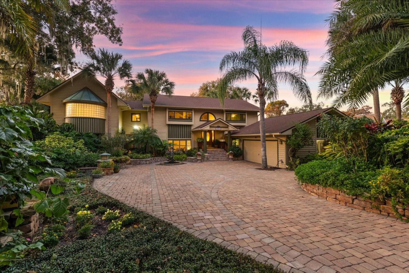 TAVARES, Lake, 32778, United States, ,Residential,For Sale,2011805