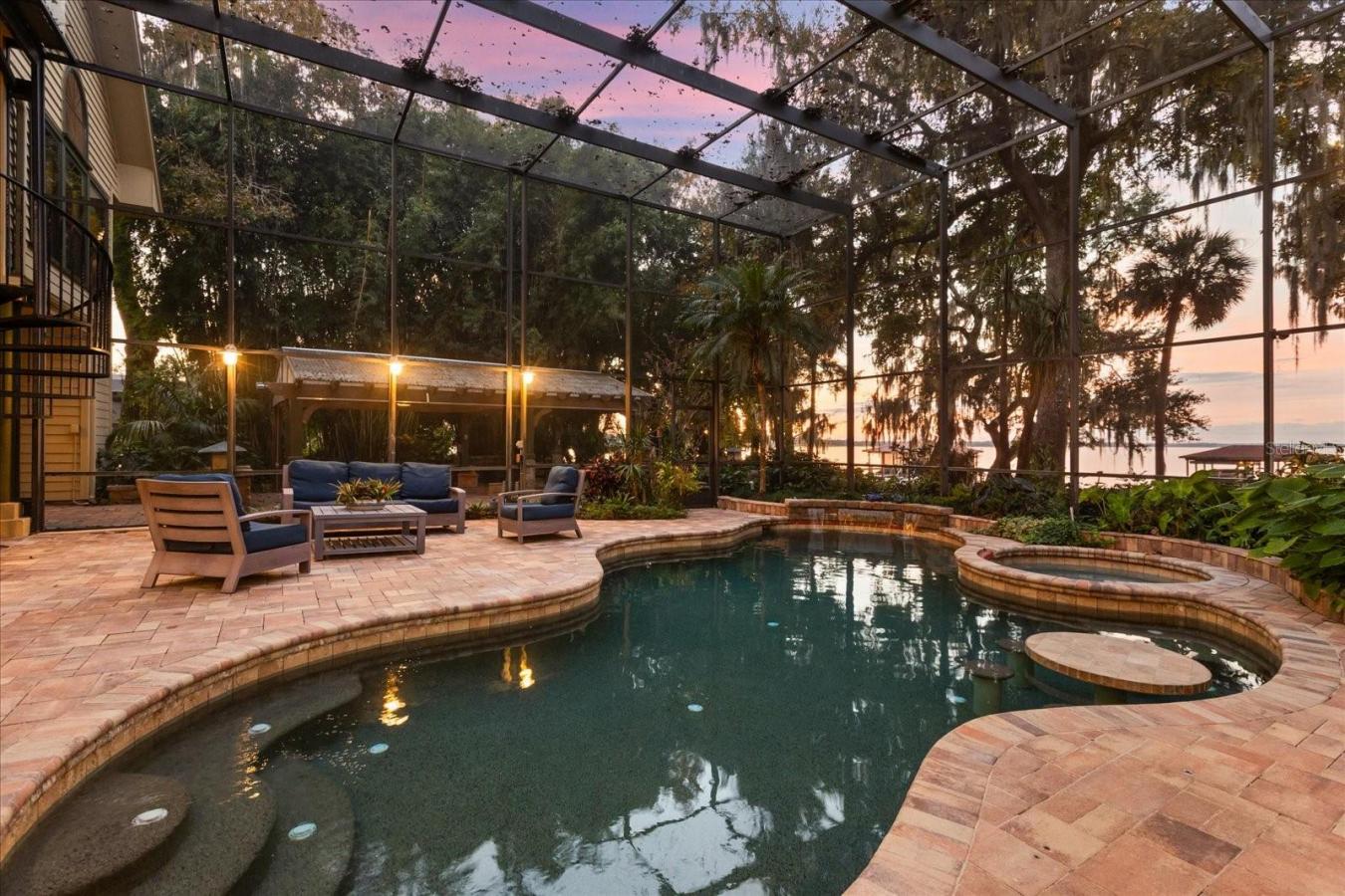 TAVARES, Lake, 32778, United States, ,Residential,For Sale,2011805