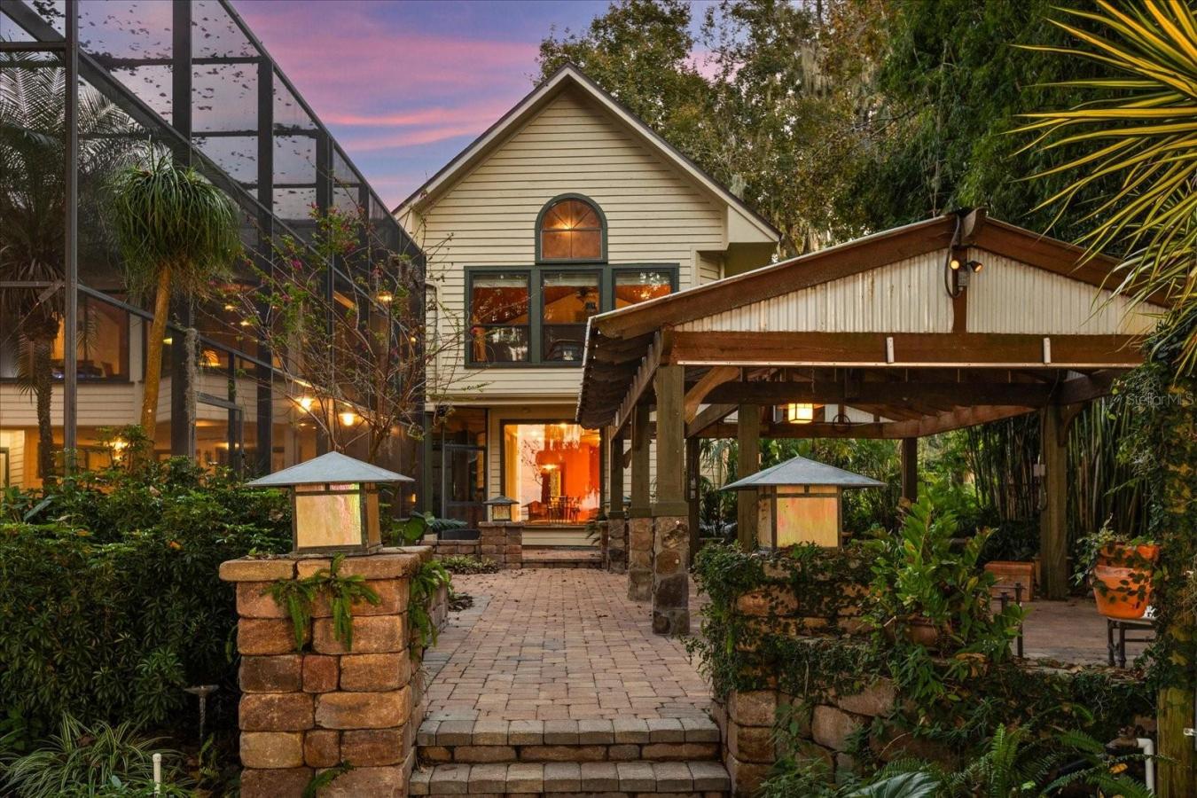 TAVARES, Lake, 32778, United States, ,Residential,For Sale,2011805