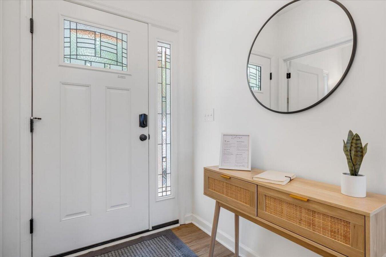 Goodview, Bedford County, 24095, United States, 4 Bedrooms Bedrooms, ,3 BathroomsBathrooms,Residential,For Sale,2011799