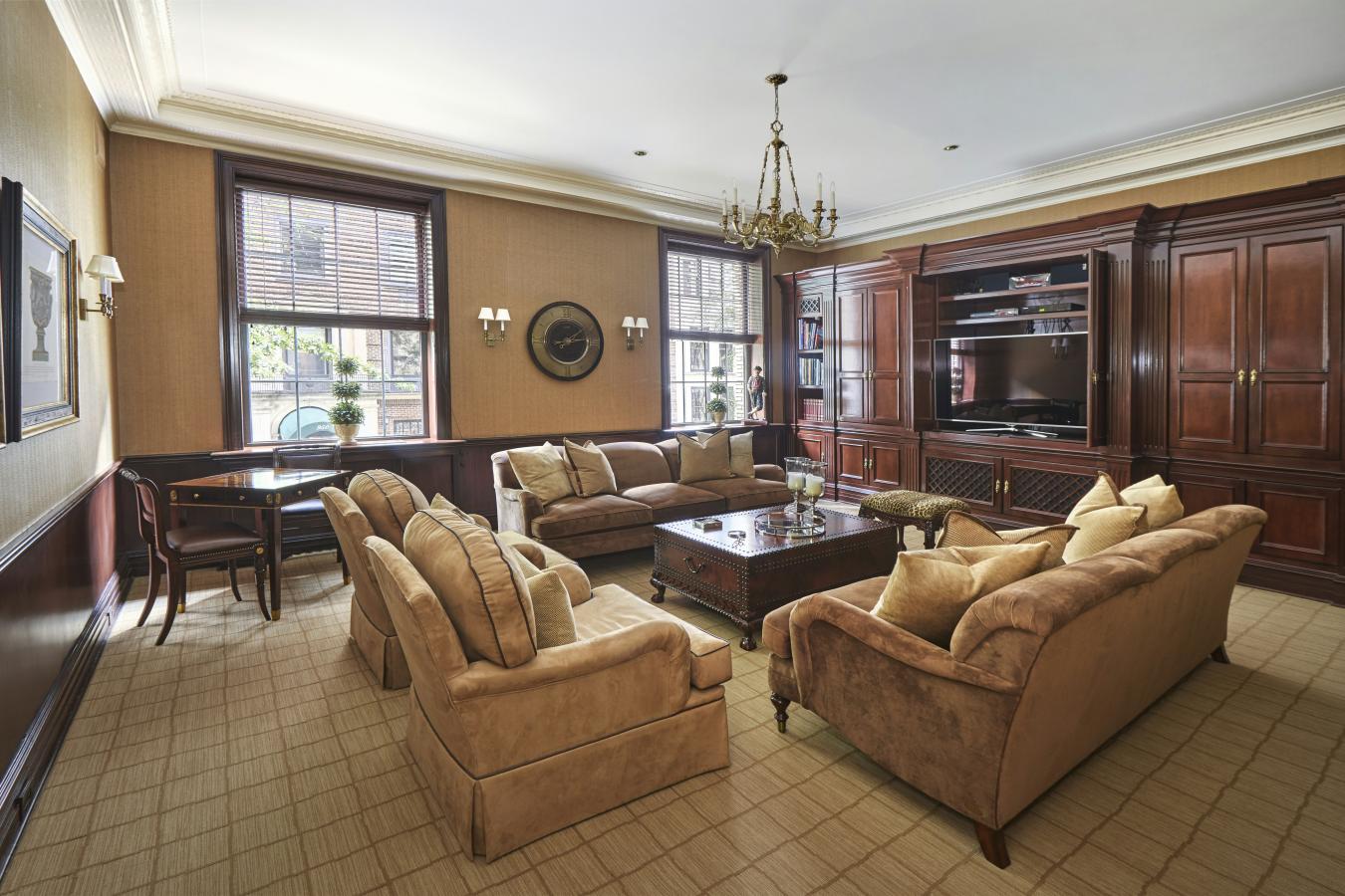 New York, New York, 10028, United States, 3 Bedrooms Bedrooms, ,2 BathroomsBathrooms,Residential,For Sale,2011796