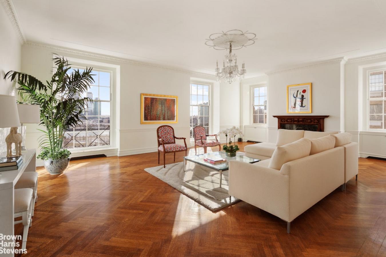 1 SUTTON PLACE SOUTH, New York, NY, 10022, United States, 4 Bedrooms Bedrooms, ,4 BathroomsBathrooms,Residential,For Sale,1 SUTTON PLACE SOUTH,222588