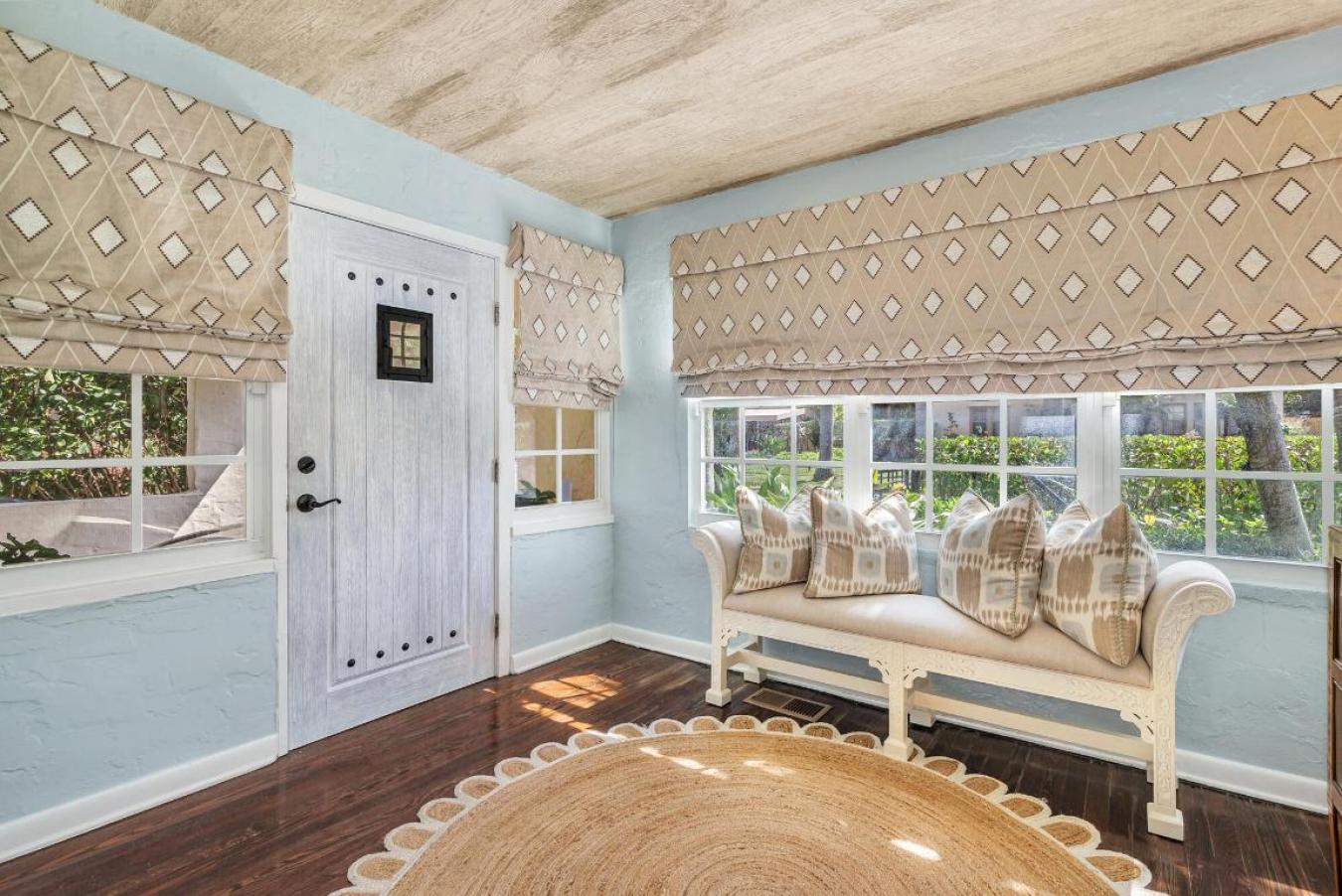 West Palm Beach, Florida, 33405, United States, 5 Bedrooms Bedrooms, ,3 BathroomsBathrooms,Residential,For Sale,2011792