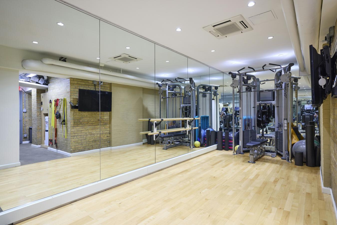 New York, New York, 10075, United States, 3 Bedrooms Bedrooms, ,3 BathroomsBathrooms,Residential,For Sale,2011791