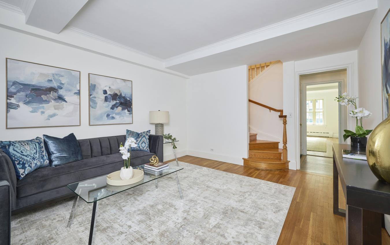 New York, New York, 10075, United States, 3 Bedrooms Bedrooms, ,3 BathroomsBathrooms,Residential,For Sale,2011791