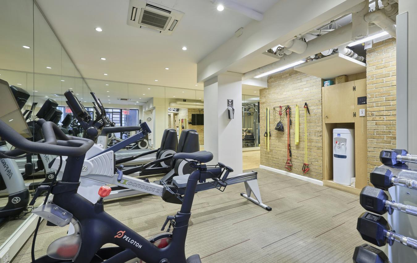 New York, New York, 10075, United States, 3 Bedrooms Bedrooms, ,3 BathroomsBathrooms,Residential,For Sale,2011791