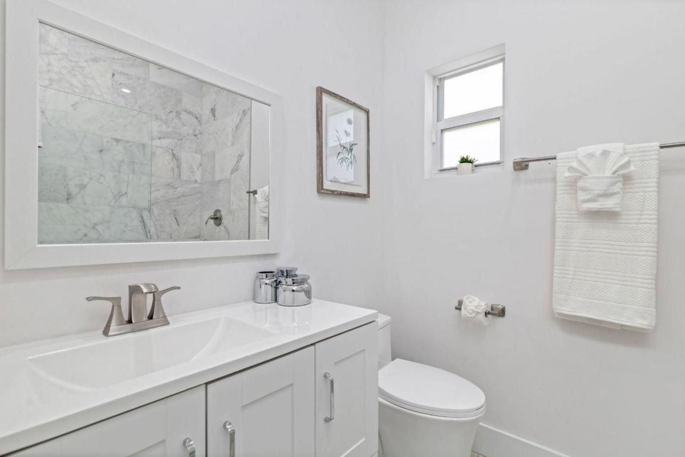 West Palm Beach, Florida, 33405, United States, 3 Bedrooms Bedrooms, ,2 BathroomsBathrooms,Residential,For Sale,2011787