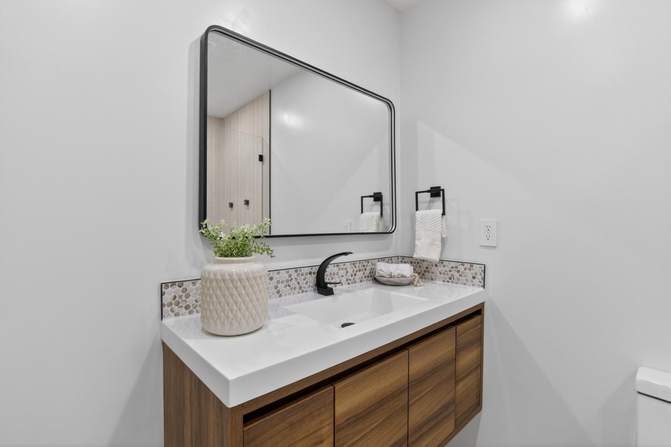 Scottsdale, Arizona, 85257, United States, 3 Bedrooms Bedrooms, ,2 BathroomsBathrooms,Residential,For Sale,2012155