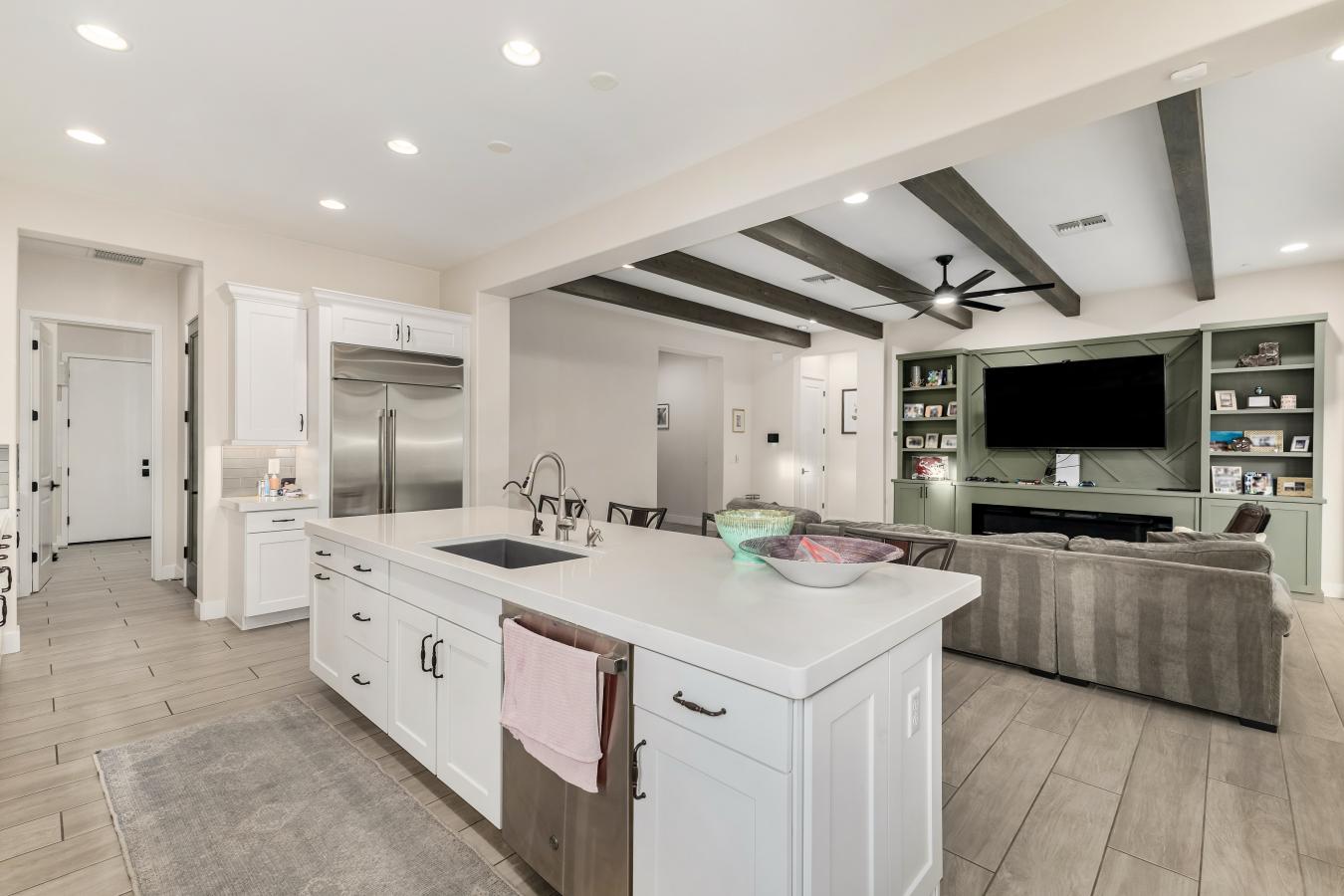 Phoenix, Arizona, 85048, United States, 4 Bedrooms Bedrooms, ,3 BathroomsBathrooms,Residential,For Sale,2012153