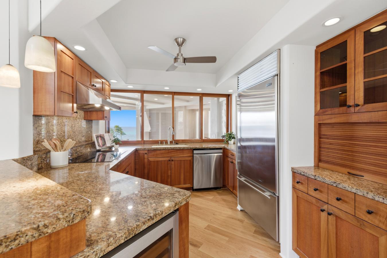 Honolulu, Honolulu, 96815, United States, 3 Bedrooms Bedrooms, ,3 BathroomsBathrooms,Residential,For Sale,2012152