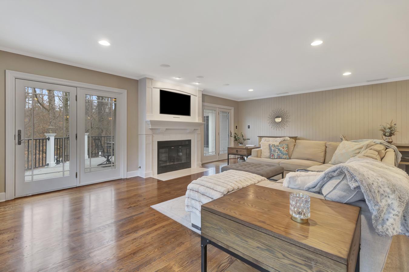 Indian Hill, Ohio, 45243, United States, 4 Bedrooms Bedrooms, ,5 BathroomsBathrooms,Residential,For Sale,2012150