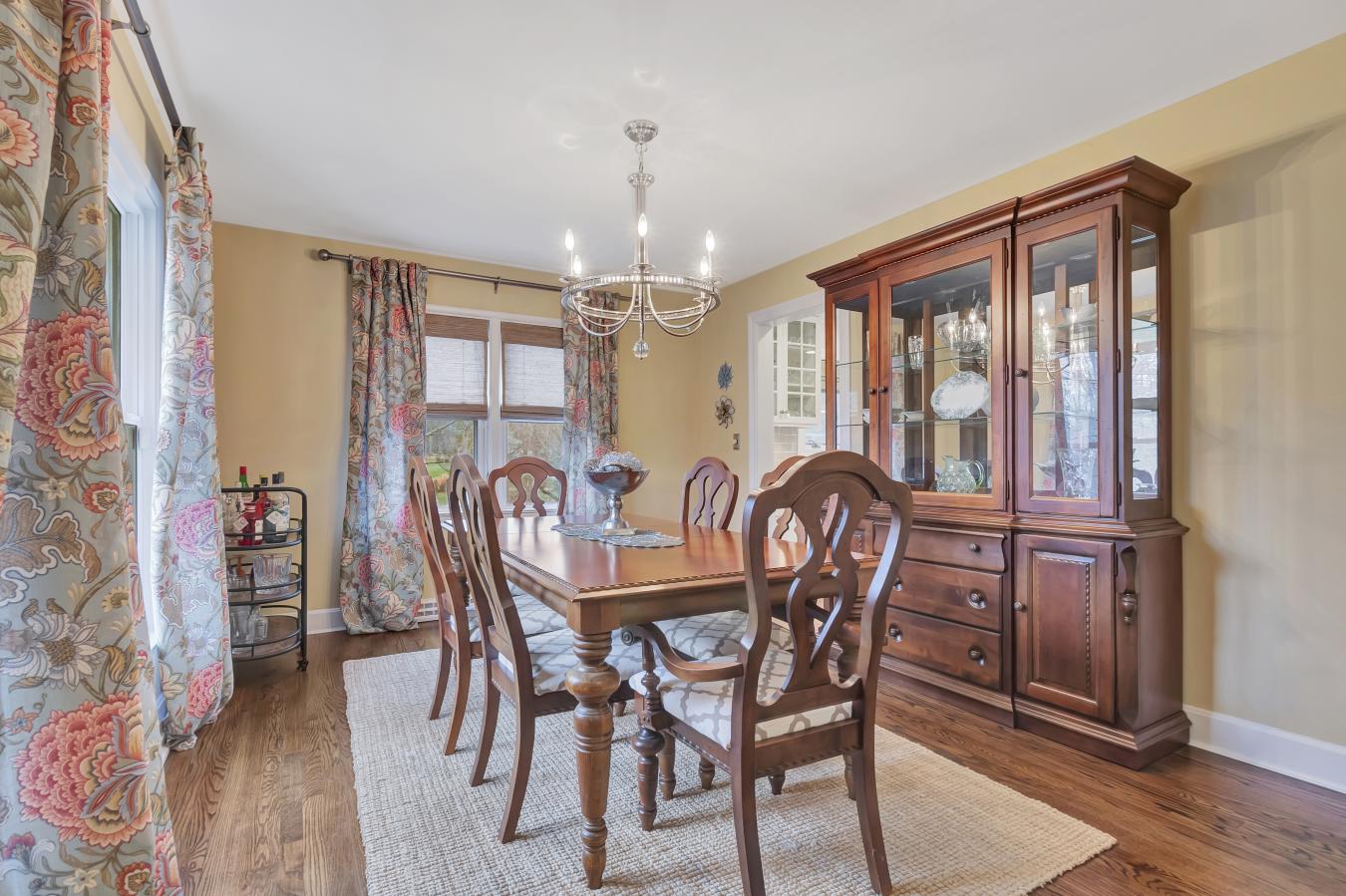 Indian Hill, Ohio, 45243, United States, 4 Bedrooms Bedrooms, ,5 BathroomsBathrooms,Residential,For Sale,2012150