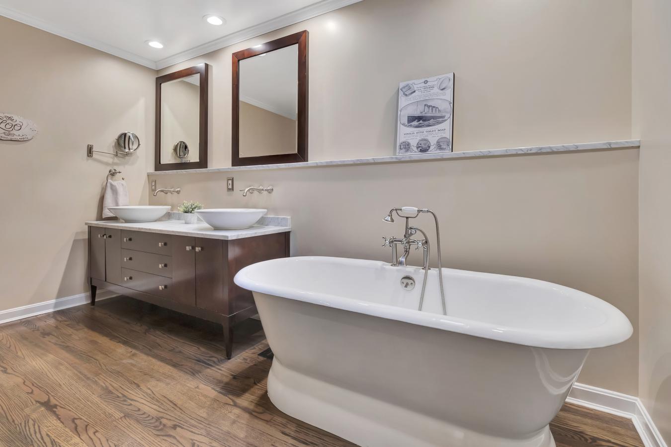 Indian Hill, Ohio, 45243, United States, 4 Bedrooms Bedrooms, ,5 BathroomsBathrooms,Residential,For Sale,2012150