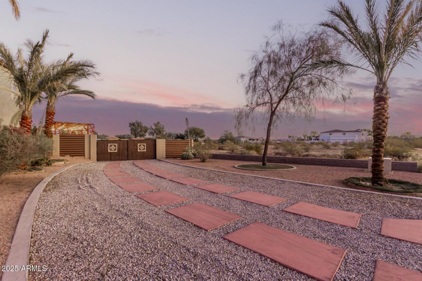 Peoria, Arizona, 85383, United States, 6 Bedrooms Bedrooms, ,4 BathroomsBathrooms,Residential,For Sale,2012802
