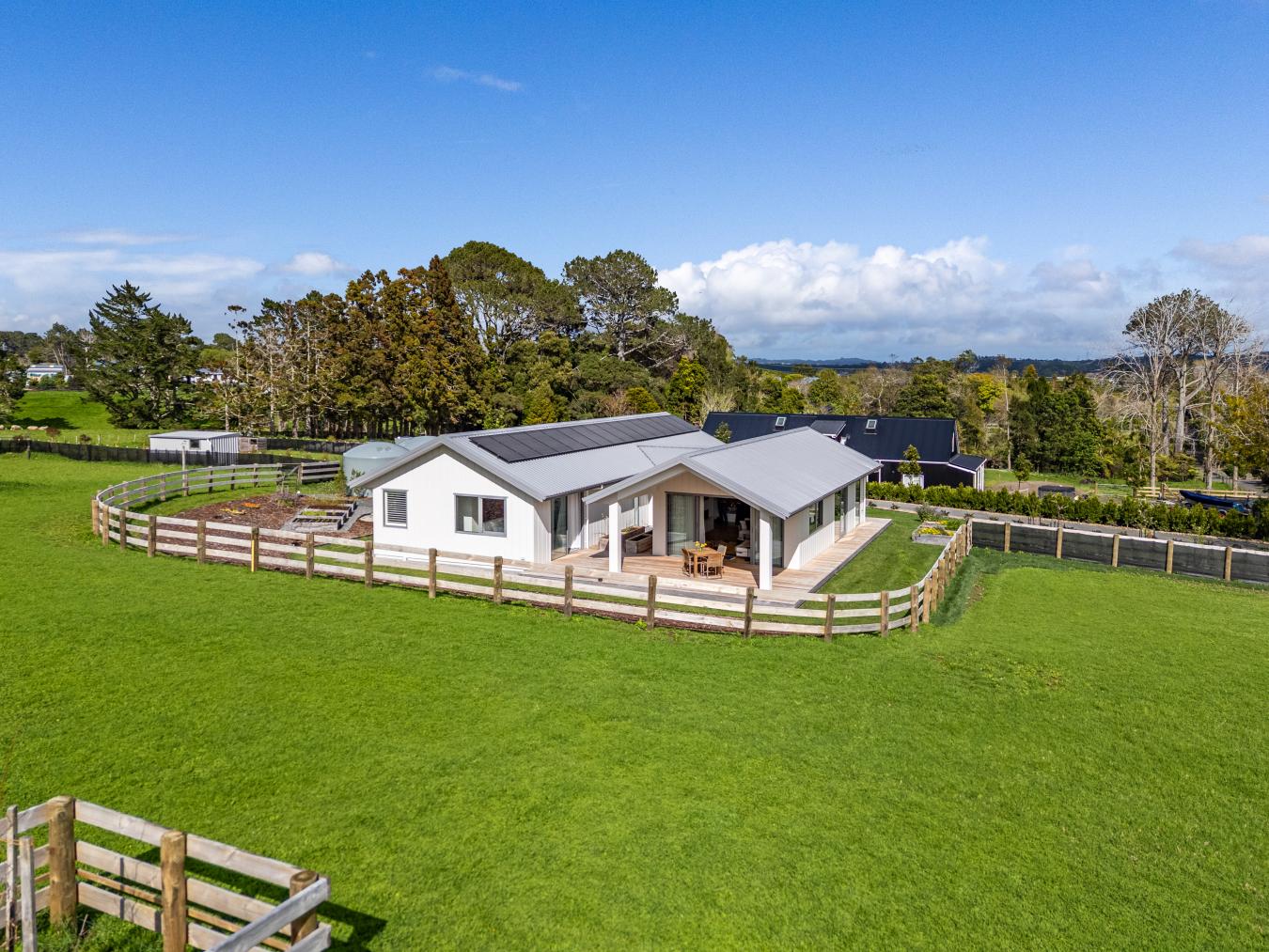 Auckland, 0820, New Zealand, 2 Bedrooms Bedrooms, ,2 BathroomsBathrooms,Residential,For Sale,2012635