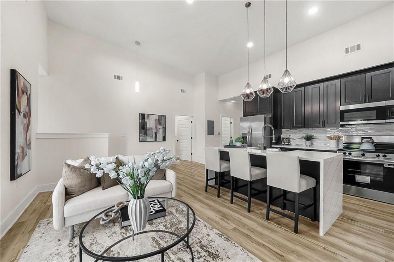 Atlanta, Fulton - GA, 30315, United States, 4 Bedrooms Bedrooms, ,3 BathroomsBathrooms,Residential,For Sale,2012144