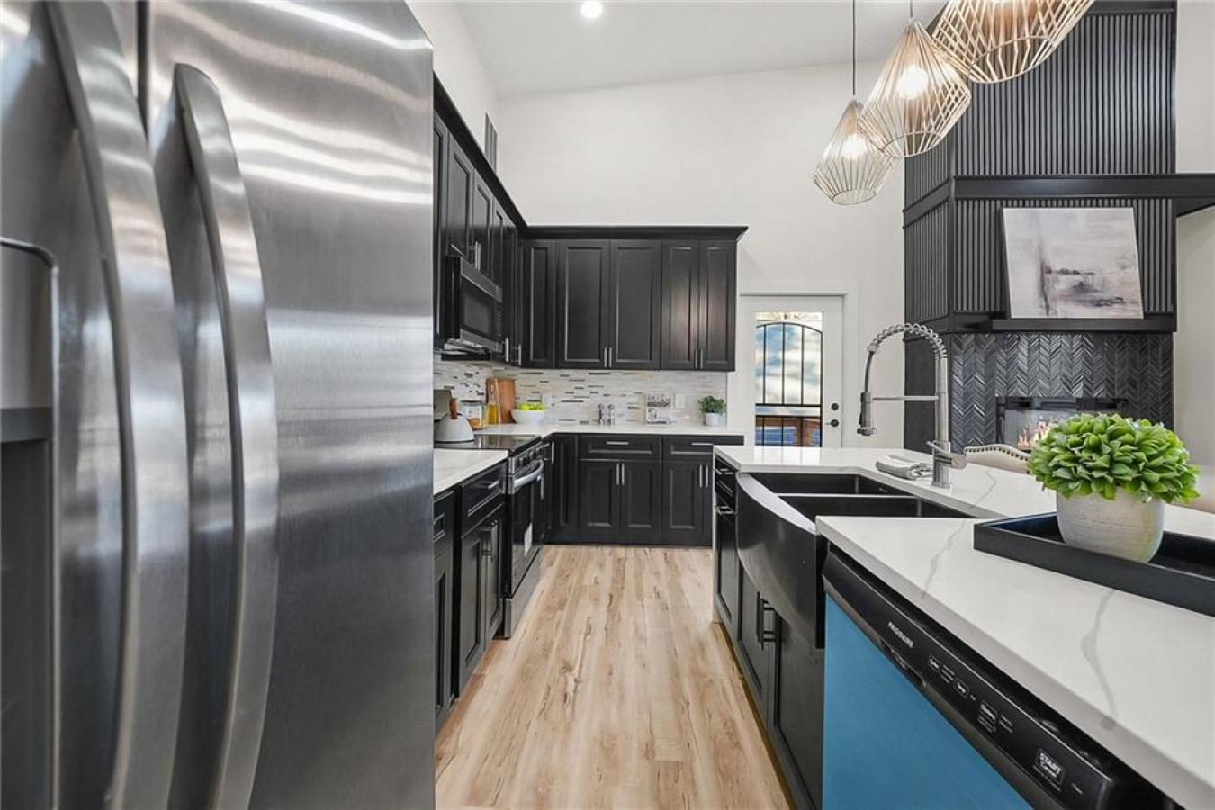 Atlanta, Fulton - GA, 30315, United States, 4 Bedrooms Bedrooms, ,3 BathroomsBathrooms,Residential,For Sale,2012144