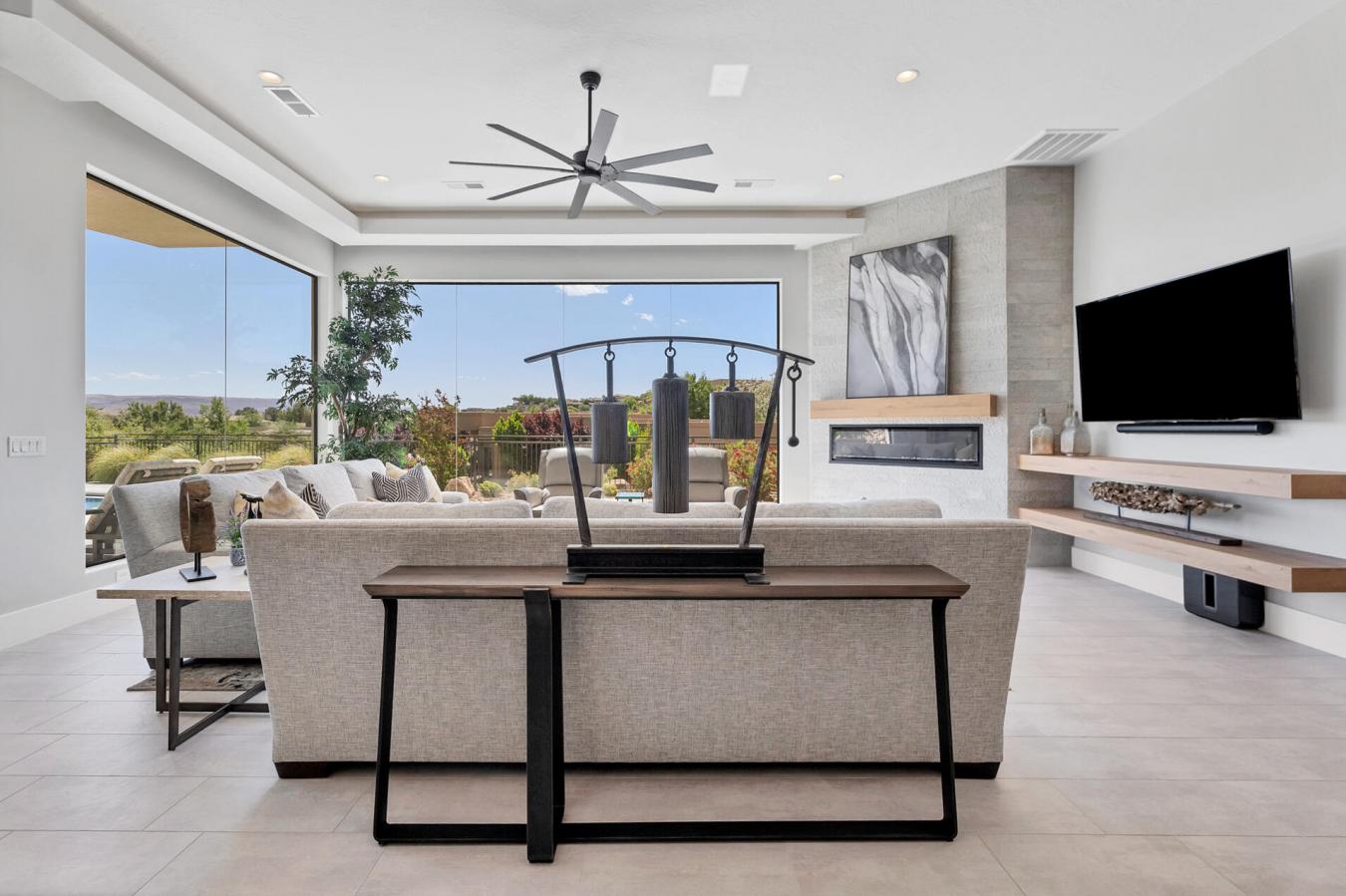 St George, Washington, 84790, United States, 4 Bedrooms Bedrooms, ,3 BathroomsBathrooms,Residential,For Sale,2012431