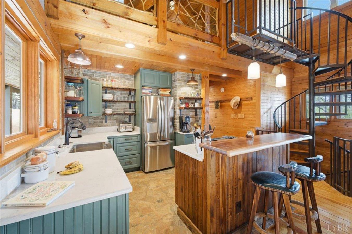 Monroe, Amherst, 24574, United States, 3 Bedrooms Bedrooms, ,2 BathroomsBathrooms,Residential,For Sale,2012428