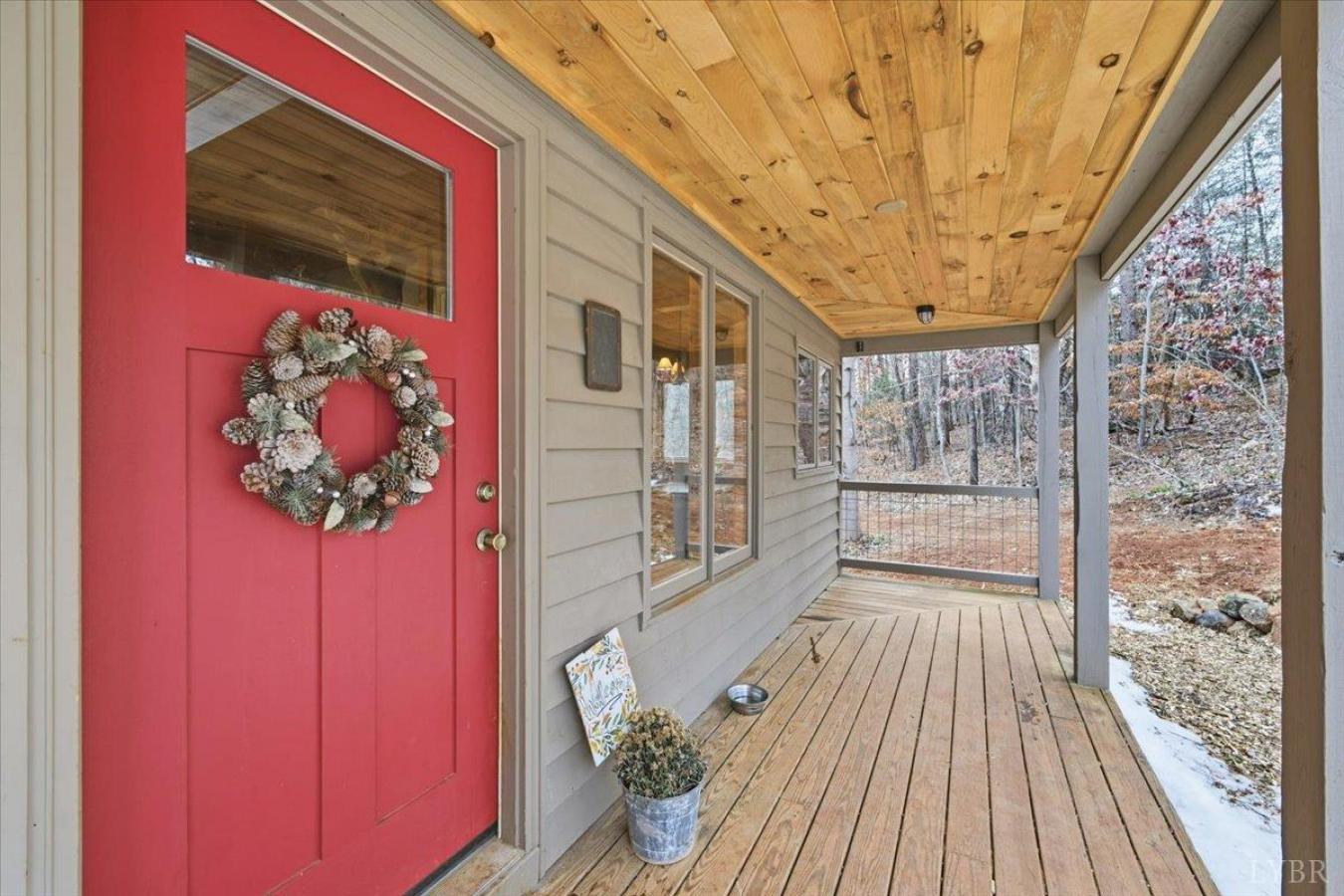 Monroe, Amherst, 24574, United States, 3 Bedrooms Bedrooms, ,2 BathroomsBathrooms,Residential,For Sale,2012428